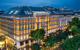 Grand Hotel Vienna 5*